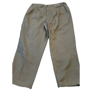 Roundtree & Yorke Travel Smart Men's 36X32 Classic Fit Pleated Cuff‎ Dress Pants